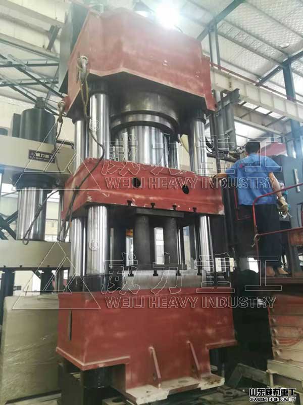 1600噸2000噸3150鍛造油壓機(jī),汽車(chē)連桿模鍛件液壓機(jī)